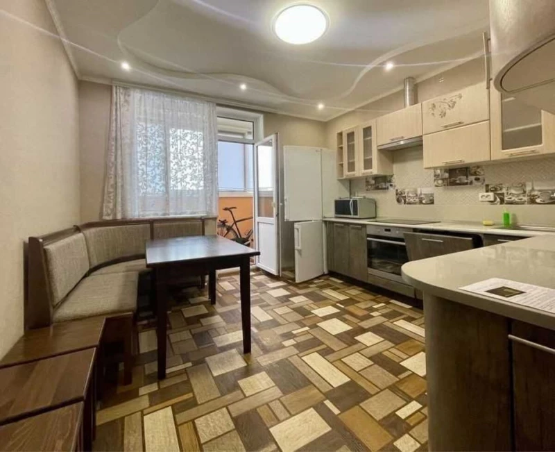 Квартира 2-кімн. продаж Вишневе – 79 м²