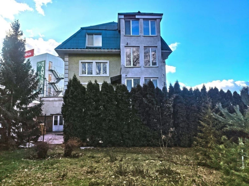 Будинок продаж Петропавлівська Борщагівка – 1260 м²