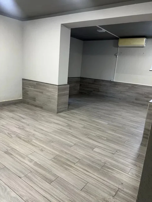 Комерційна нерухомість – 38 м², Софіївська Борщагівка — 10/15