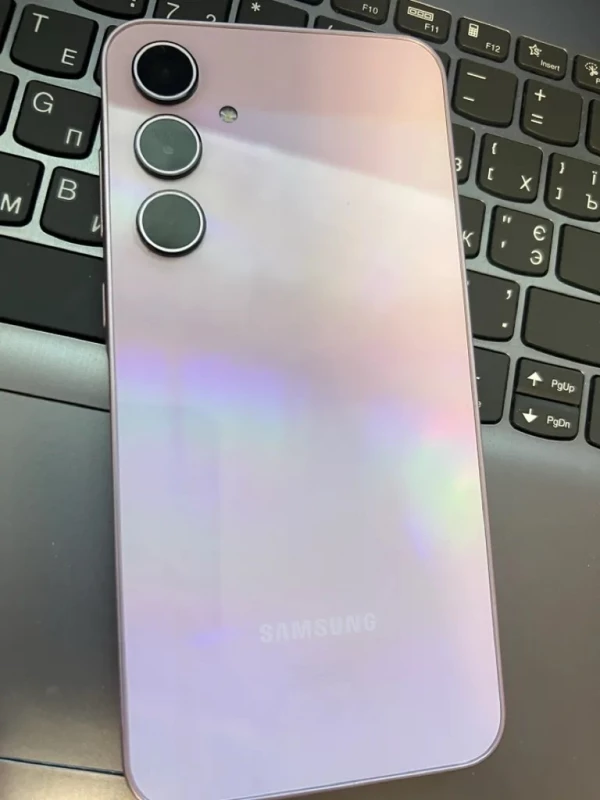 Samsung Galaxy A35 5G 8/256 ГБ рожевий, відмінний стан, Одесса — 5/9