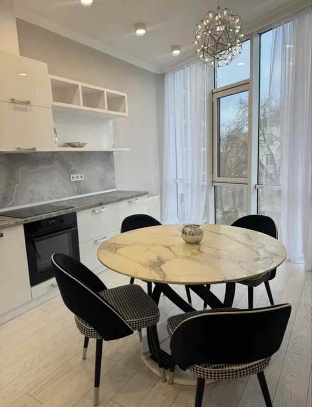 Квартира 1-кімн. оренда Одеса, Приморский – 65 м²