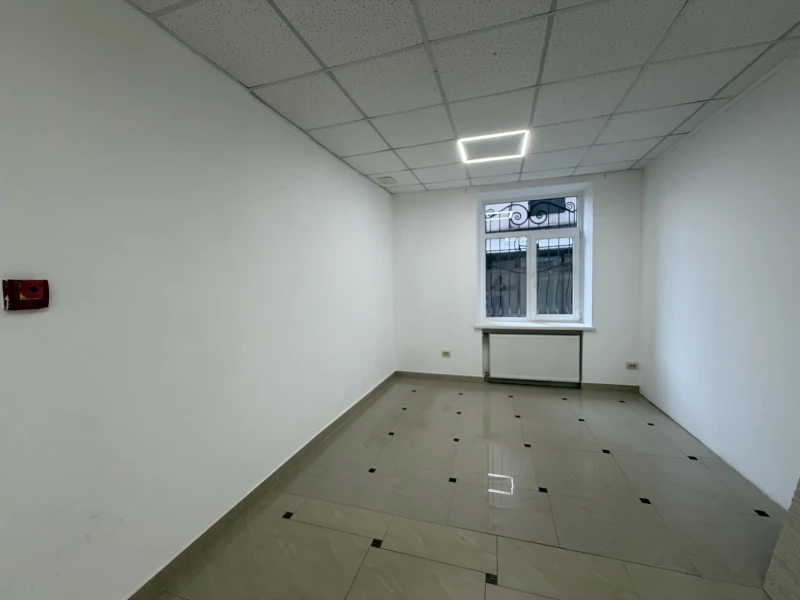 Комерційна нерухомість – 120 м², Тернополь — 10/13