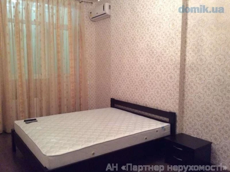 Квартира 1-кімн. оренда Київ, Шевченковский – 42 м², Київ — 1/4