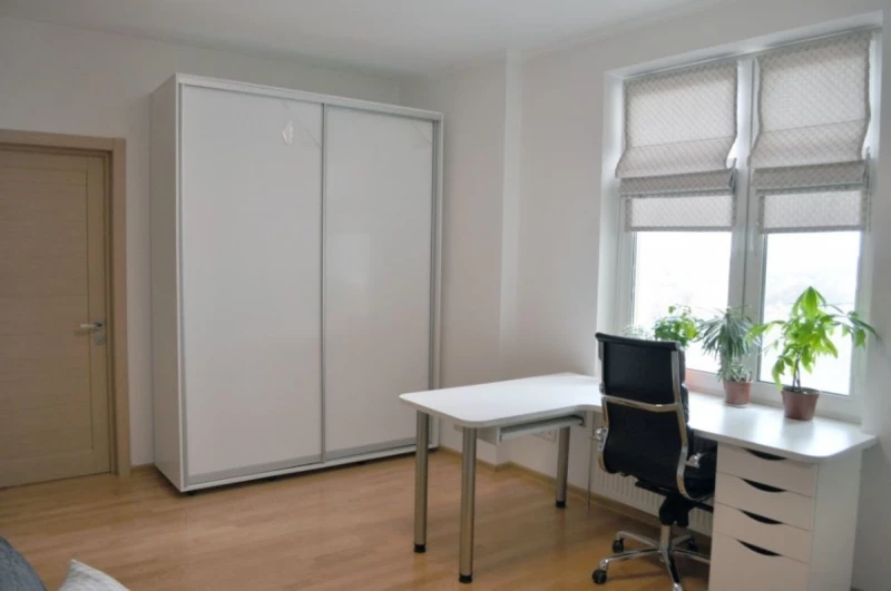 Квартира 2-кімн. оренда Київ, Соломенский – 81 м², Київ — 6/10