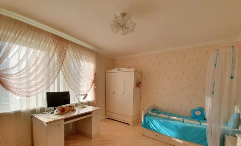 Квартира 3-кімн. оренда Київ, Дарницкий – 51.4 м², Киев — 13/13