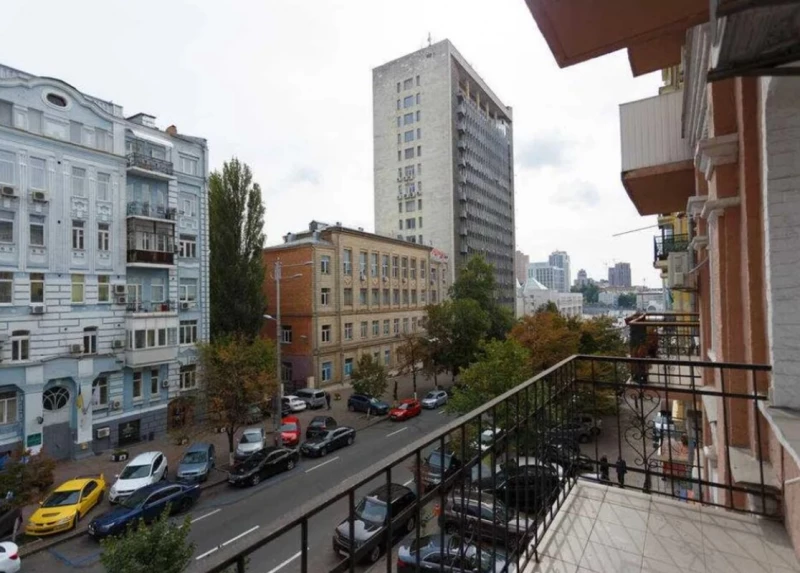 Квартира 3-кімн. оренда Київ, Печерский – 140 м², Київ — 13/15