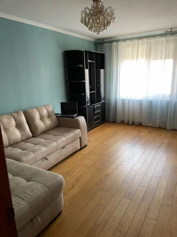 Квартира 3-кімн. оренда Київ, Оболонский – 72 м²
