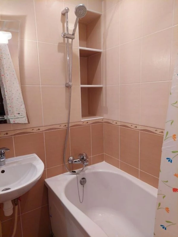 Квартира 2-кімн. оренда Київ, Шевченковский – 35 м², Київ — 5/5