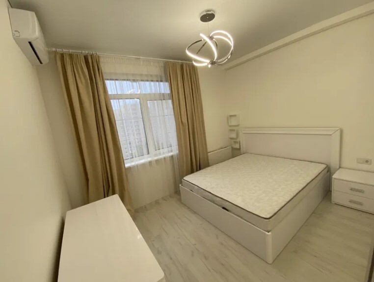 Квартира 1-кімн. оренда Київ, Голосеевский – 36 м²