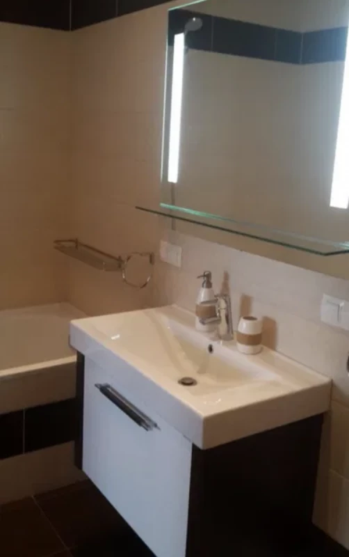 Квартира 3-кімн. оренда Київ, Днепровский – 108.4 м², Киев — 7/13