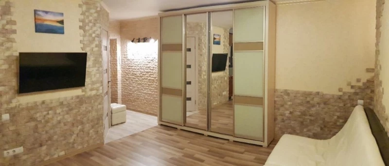 Квартира 3-кімн. продаж Київ, Шевченковский – 25 м², Київ — 2/5