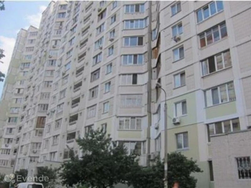 Квартира 4-кімн. продаж Київ, Дарницкий – 59 м², Киев — 2/5