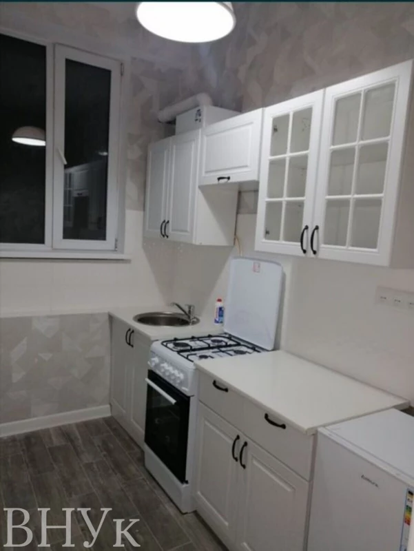 Квартира 2-кімн. продаж Чернівці, Центр – 62 м², Чернівці — 4/9