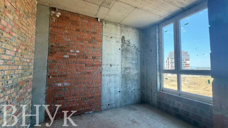Квартира 2-кімн. продаж Ужгород – 32.84 м², Ужгород — 2/7
