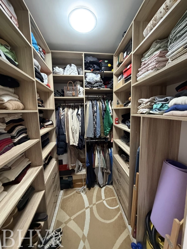 Квартира 3-кімн. продаж Ужгород – 49.5 м², Ужгород — 6/12
