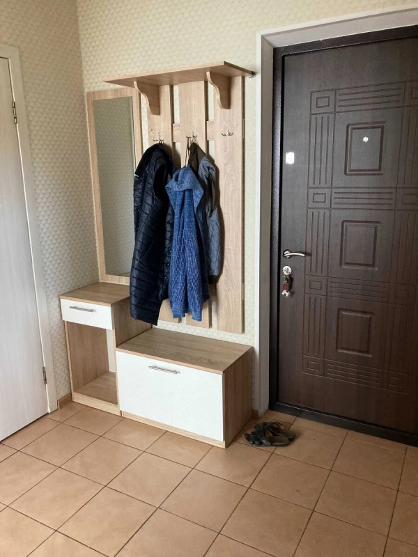 Квартира 2-кімн. продаж Авангард – 42 м², Авангард — 10/15