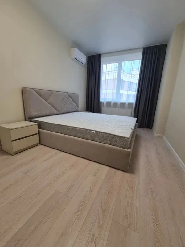 Квартира 3-кімн. оренда Софіївська Борщагівка – 100 м², Софіївська Борщагівка — 12/14