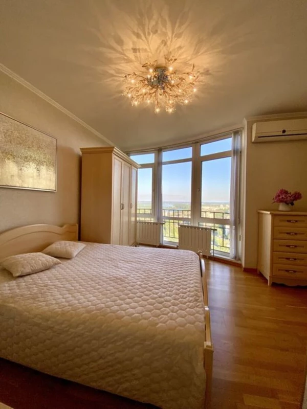 Квартира 3-кімн. продаж Київ, Голосеевский – 45 м², Київ — 3/15