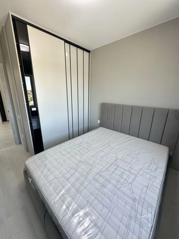 Квартира 2-кімн. продаж Святопетрівське – 38 м², Святопетрівське — 2/14
