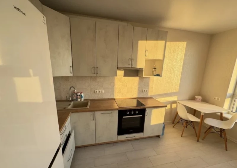 Квартира 1-кімн. продаж Київ, Дарницький – 40 м²