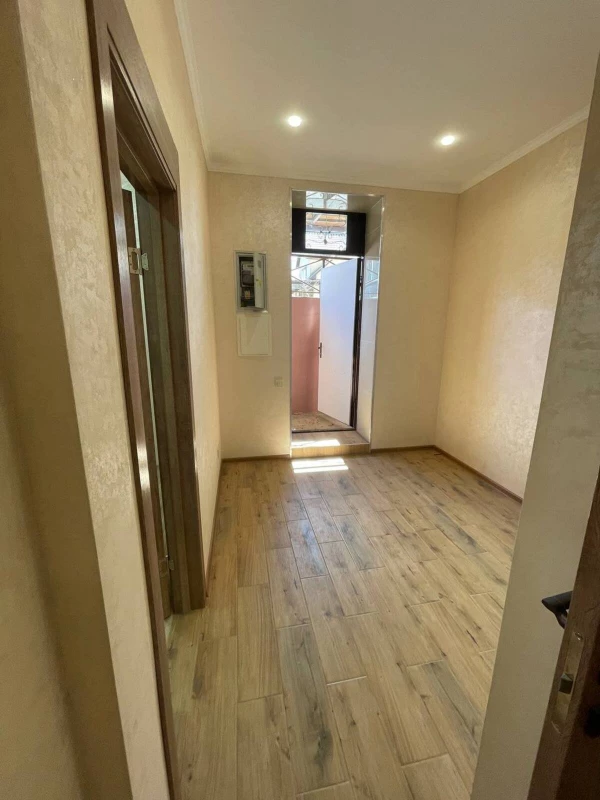 Комерційна нерухомість – 90 м², Авангард — 3/8