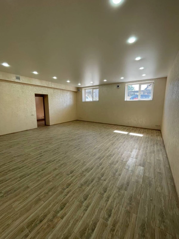 Комерційна нерухомість – 90 м², Авангард — 4/8