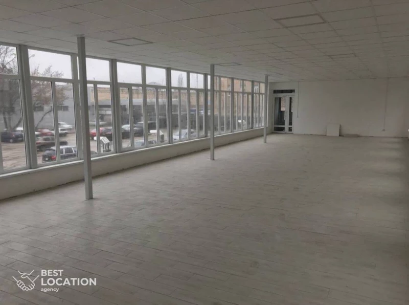 Комерційна нерухомість – 130 м², Кропивницький — 3/5