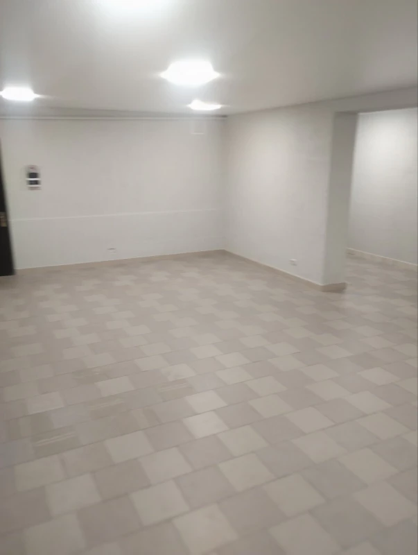 Комерційна нерухомість – 158.5 м², Полонне — 7/14