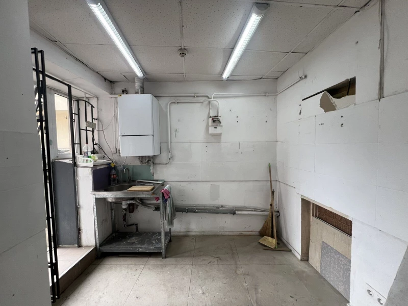 Комерційна нерухомість – 70 м², Львов — 13/15
