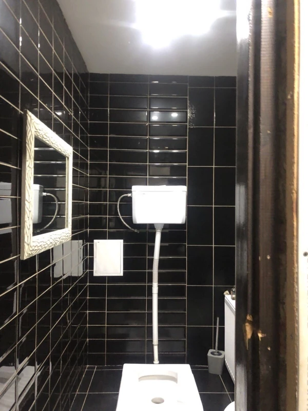 Комерційна нерухомість – 420 м², Валки — 6/9