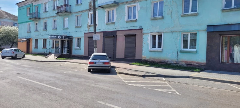 Комерційна нерухомість – 54 м², Нововолинськ — 3/8