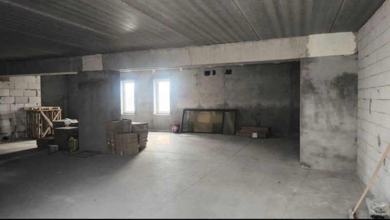 Комерційна нерухомість – 90 м², Сатанів — 3/4