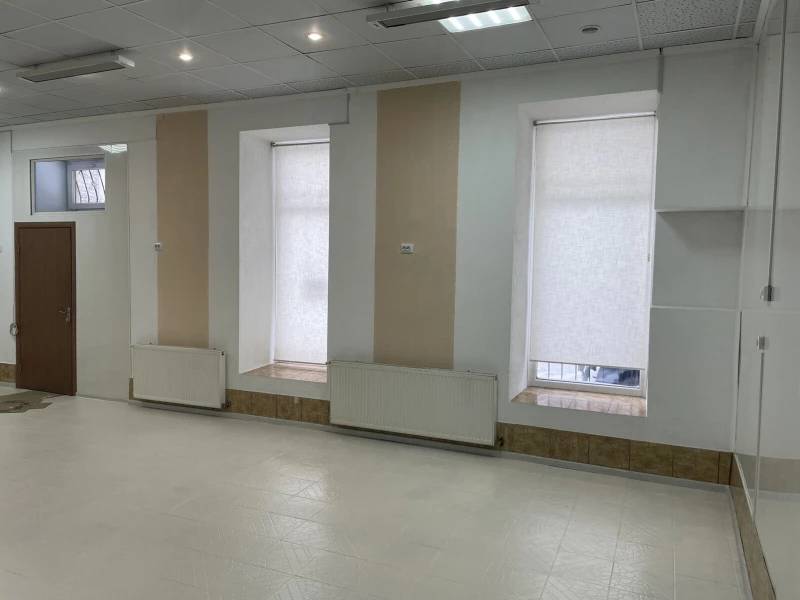 Комерційна нерухомість – 88 м², Львов — 5/6