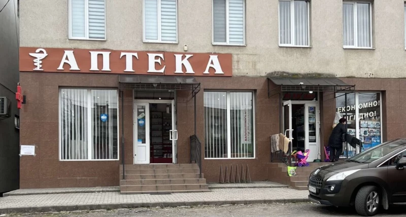 Комерційна нерухомість – 69.8 м²