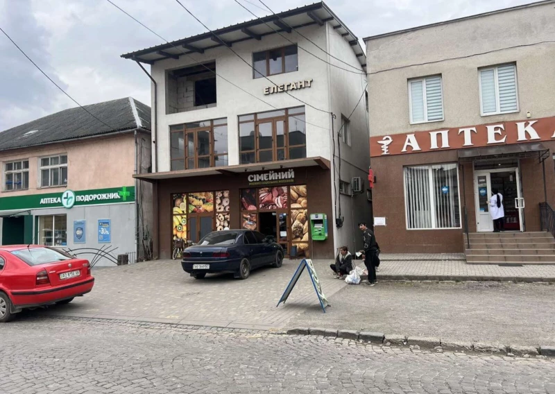 Комерційна нерухомість – 69.8 м², Буштино — 2/3