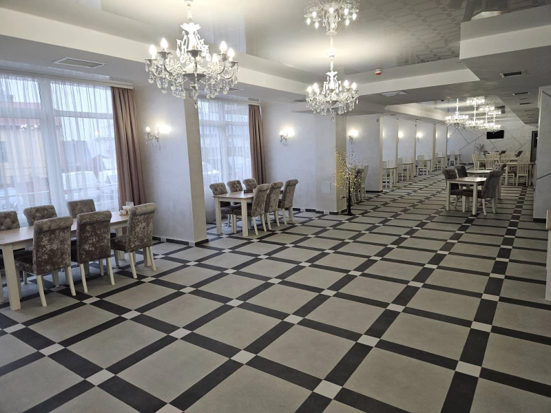Комерційна нерухомість – 486 м², Трускавец — 7/12