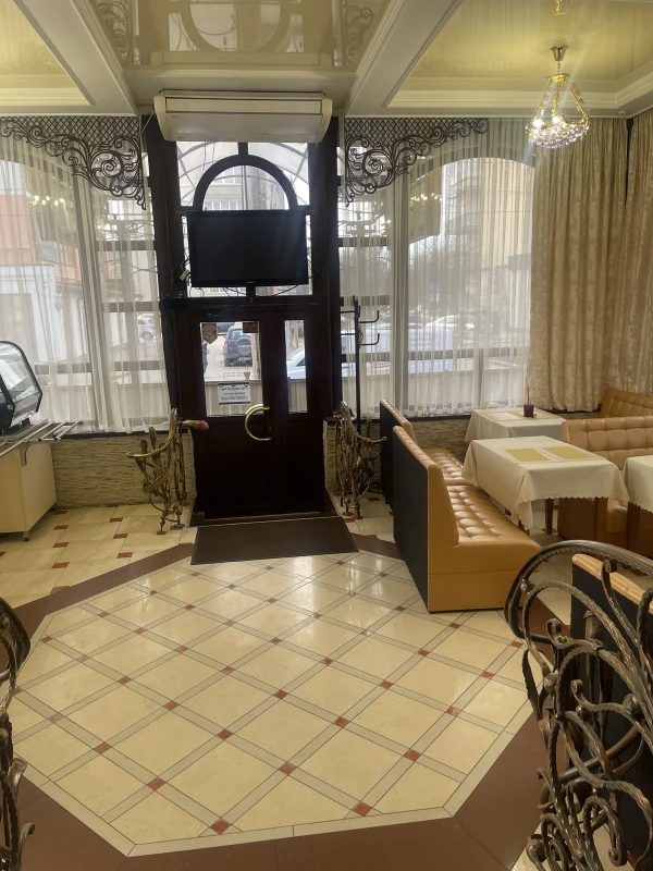 Комерційна нерухомість – 212.4 м², Хмельницький — 5/10