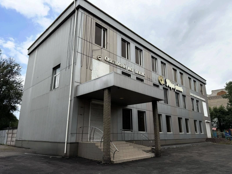 Комерційна нерухомість – 350.3 м², Кривой Рог — 2/15