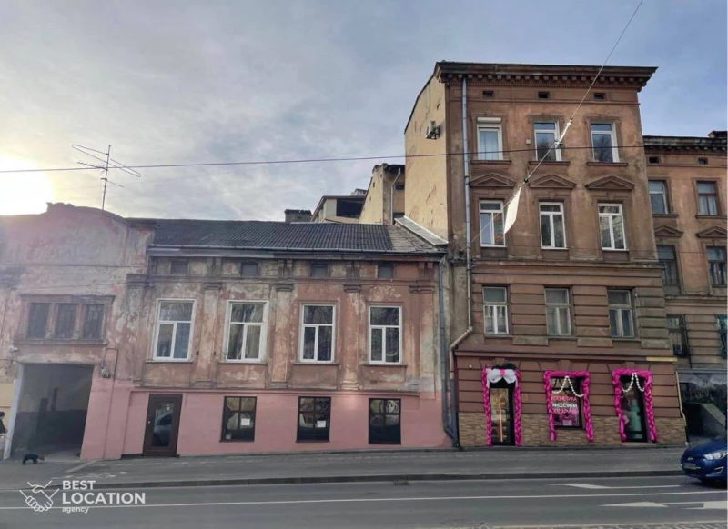Комерційна нерухомість – 81 м²
