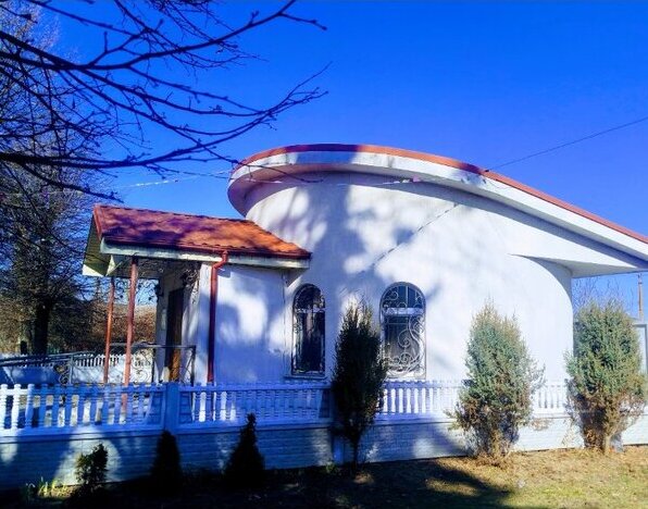 Комерційна нерухомість – 51.6 м²