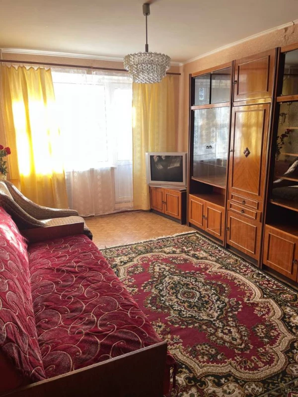 Продам 2-х кімнатну квартиру від власника в центрі міста