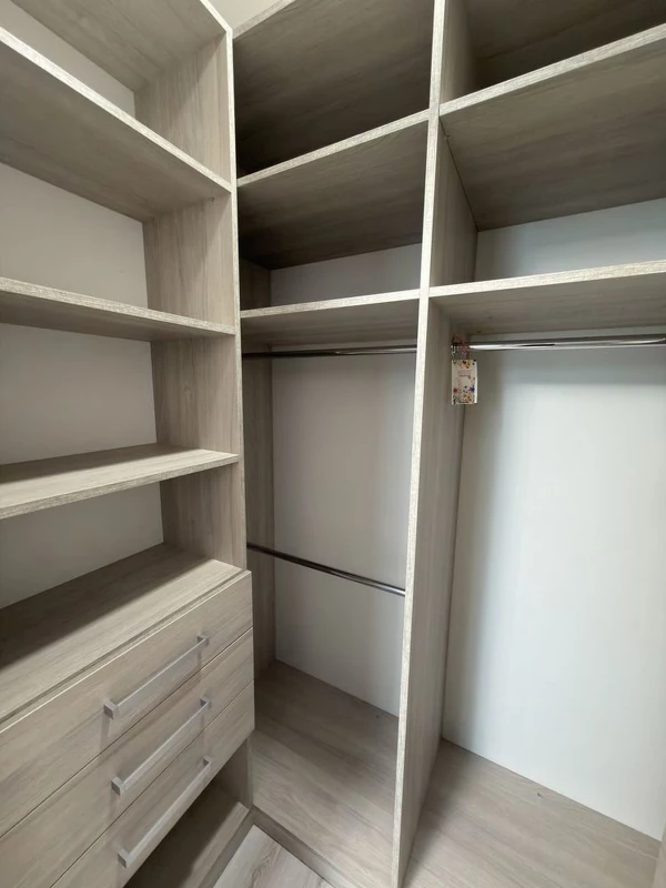 Квартира 3-кімн. продаж Дніпро, Индустриальный р-н – 30 м², Днепр — 12/15