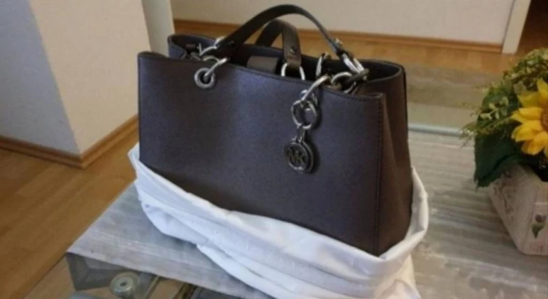 Сумка Michael Kors