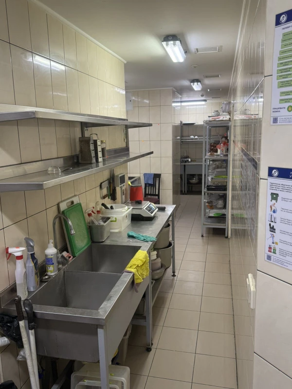 Комерційна нерухомість – 172 м², Львів — 15/15