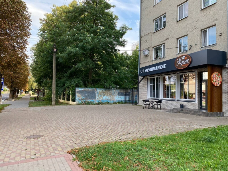 Комерційна нерухомість – 98 м², Луцьк — 2/5