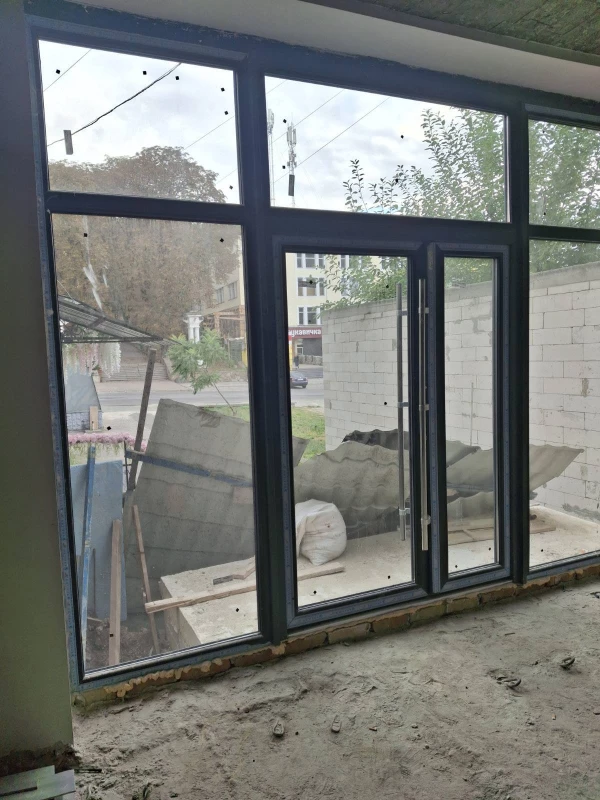 Комерційна нерухомість – 90 м², Кременец — 5/15