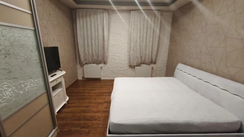Квартира 2-кімн. оренда Одеса – 60 м², Одеса — 3/8