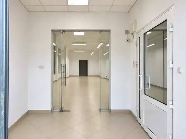 Комерційна нерухомість – 220 м², Борислав — 6/9