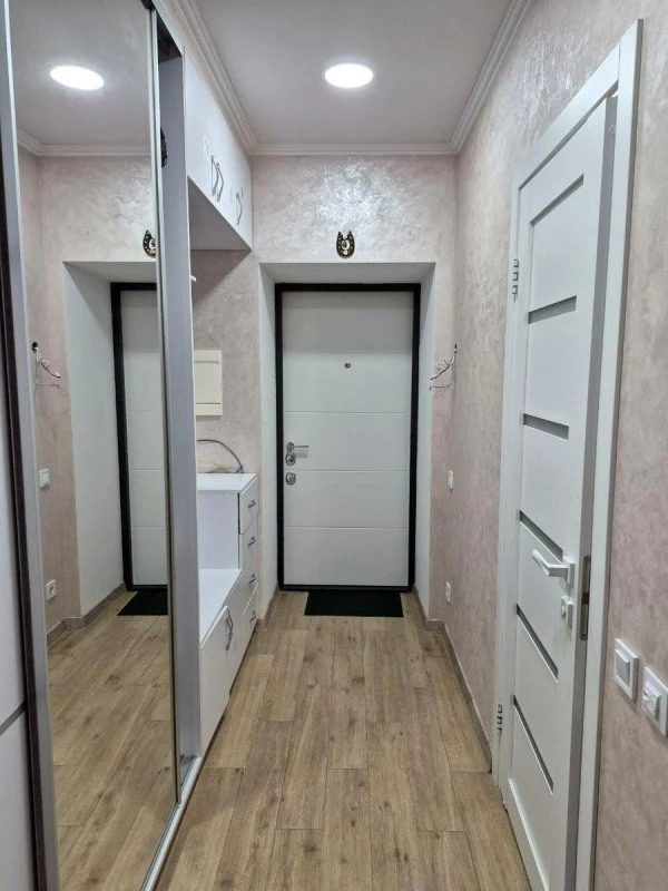 Квартира 1-кімн. продаж Софіївська Борщагівка – 20 м², Софіївська Борщагівка — 2/11
