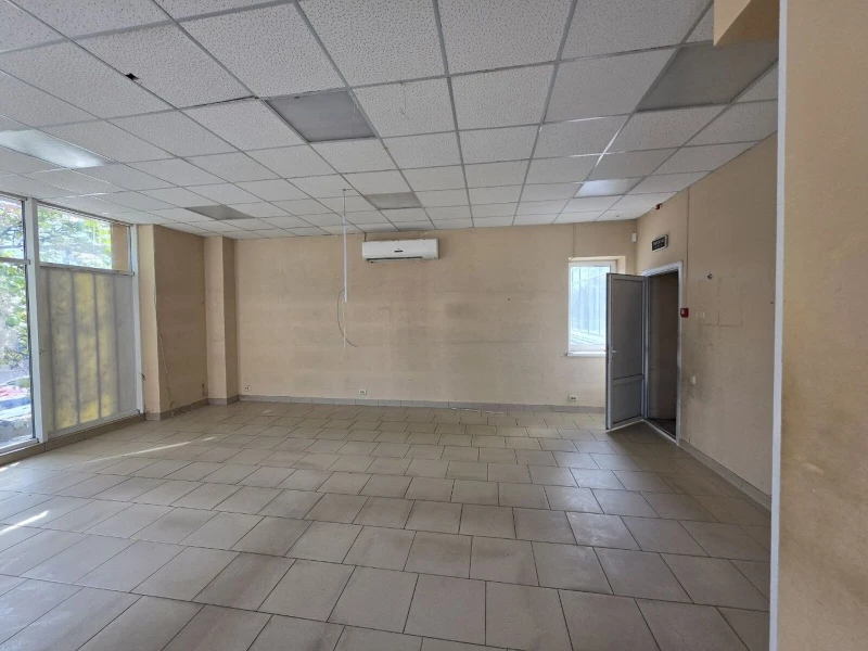 Комерційна нерухомість – 115 м², Черкаси — 8/10